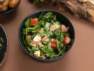 Салат з тунцем і яйцем (250g)