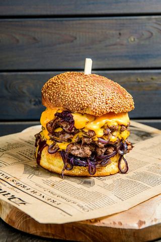 SMASH BURGER DANIELA 300g Wołowiny