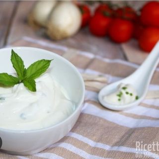 Salsa yogurt 