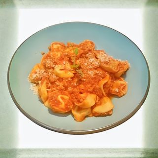 Tortellini cu Ragu Bolognese 300g