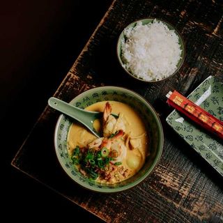 Caril Amarelo da Malásia de Camarão