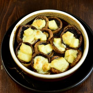 სოკო კეცზე სულგუნით