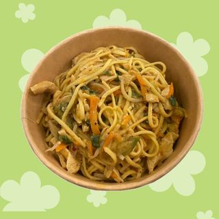 Spaghetti con pollo al gusto piccante(piatti freddi)