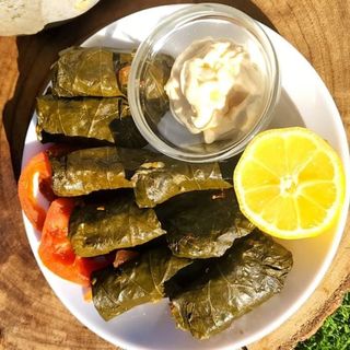 "Dulma " hojas de uvas rellenas de arroz 10 UN