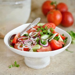 კიტრი-პომიდვრის სალათი