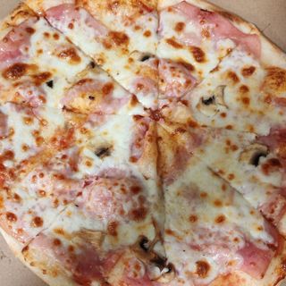 Pizza Prosciutto E Funghi