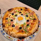 Пица Киатро Стаджони