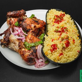 Pollo Entero Asado Con Arroz