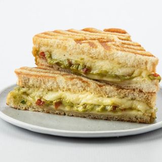 Tostado Aguacate melt