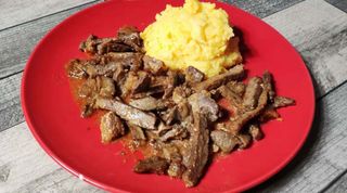 Meniu pastrama de oaie