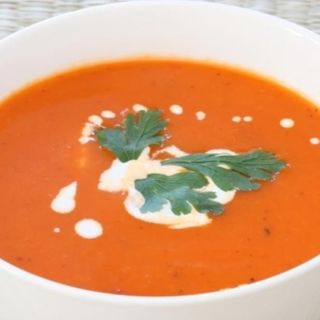 (05) TOMATO SOUP/ SOPA DE TOMATE
