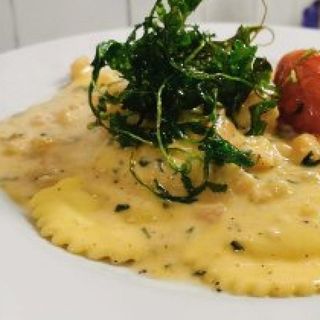 Mezze lune al tartufo