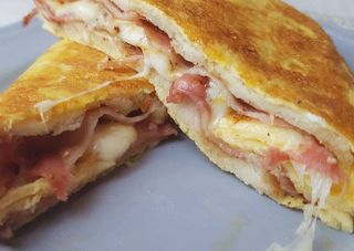 Sándwich De Bacón Y Queso