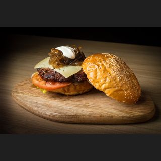 Hamburguesa Manchega