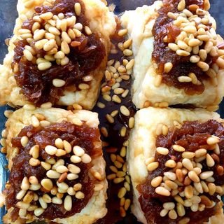 Bacalao con cebolla caramelitzada