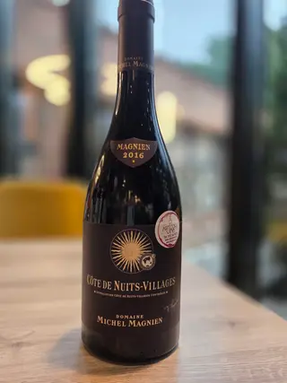 Domaine M Magnien, Cote de Nuits Villages , Bourgogne, sec Franta