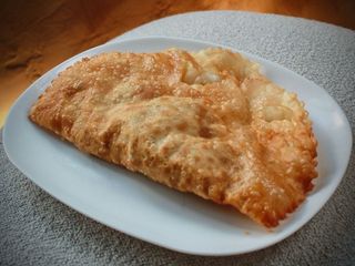 Чебурек з бараниною (180g)