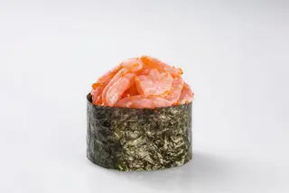 Гункан з тигровою креветкою