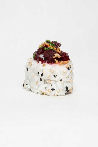 ROLL DE TARTAR COREANO DE REMOLACHA