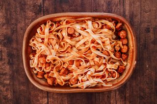 Pasta crvene čizme 600g