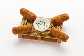 Croquetes Txogitxu com Maionese à Bulhão Pato