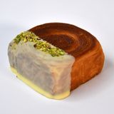 Roll de Pistacho y Choco Blanco