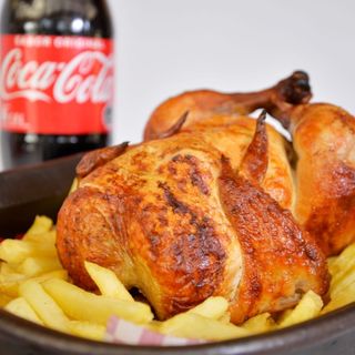 OFERTA 21: Pollo Asado + Patatas Fritas + Plato a Elegir + 500ml Coca-Cola