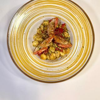 Gnocchetto de gambas y pistacho