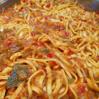 Tallarines Con Atún (645 G.)