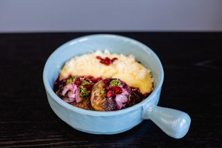 Აფხაზურა თაშმიჯაბით