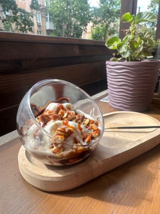 Морозиво "Снікерс"