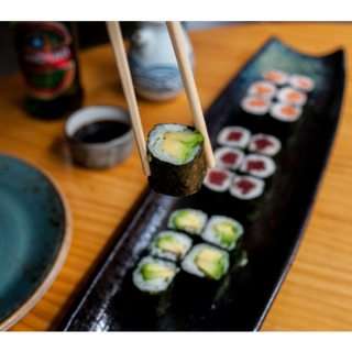 Makis de Aguacate