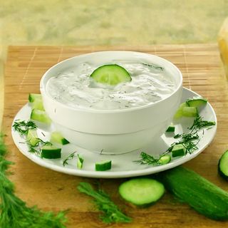 Sos de maioneza cu castraveti