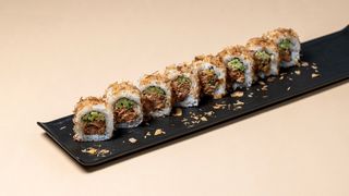 ბონიტო როლი შემწვარი ორაგულით