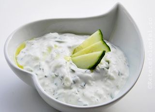 Sos tzatziki