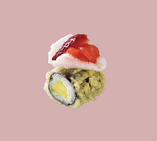 Hosomaki tempura awokado