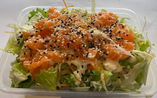 T2. Salada com Salmão