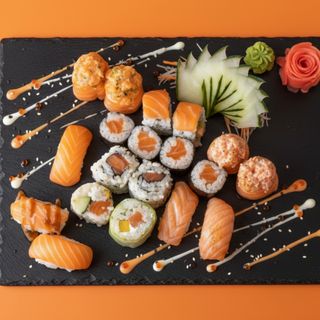 VIP SALMON PLATER 18