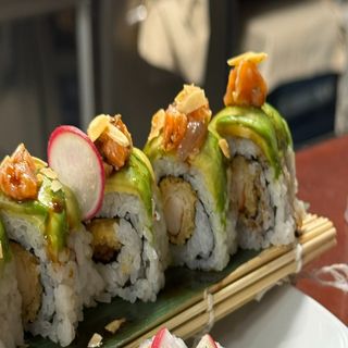 Dragon Roll Maoya Style