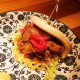 Bao con cerdo y pato asado a baja temperatura