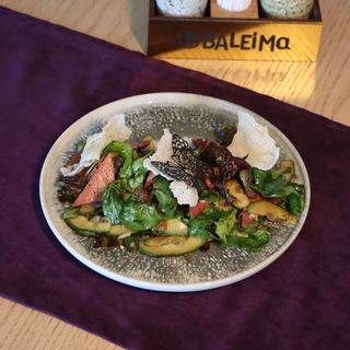 Салат из копчёной телятины