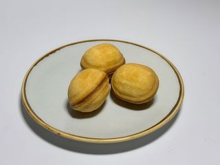 Горішок зі згущеним молоком 1шт (50g)