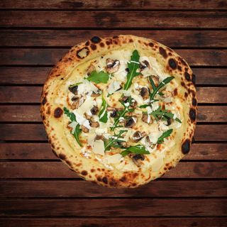 Pizza Truffe Parmesan Noisette