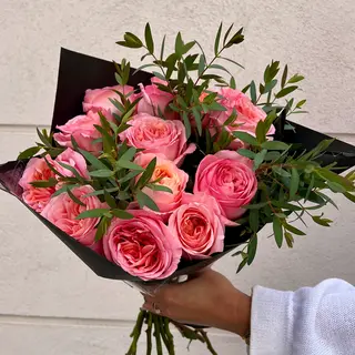 6 Rosa peonìa con 6 tallos de verdes