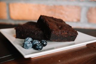 Brownie sa borovnicom