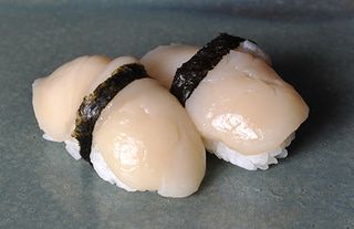 Nigiri de vieira