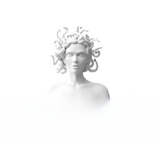 Тройка телешки кюфтета с гарнитура пресни пържени картофи и сос Барбекю