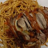 Tallarín Frito Pato