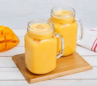 Batido natural de mango en agua