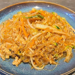 213. Spaghetti di soia carne piccante 